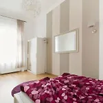 Downtown Rising Sun 104 Sq.m Апартаменты Будапешт