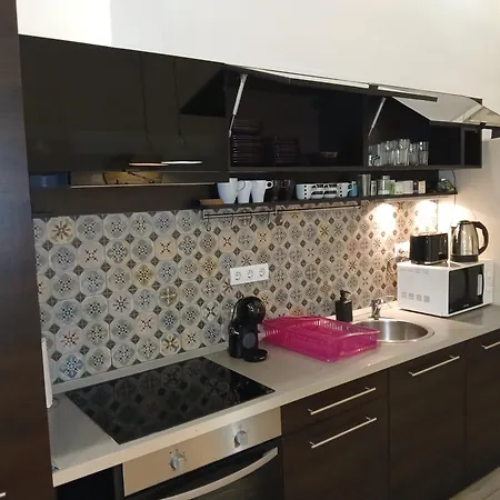 Downtown Rising Sun 104 Sq.m Апартаменты *
