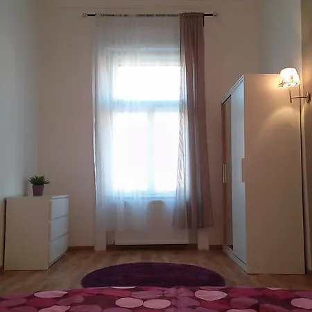 Appartement Downtown Rising Sun 104 Sq.m Budapest