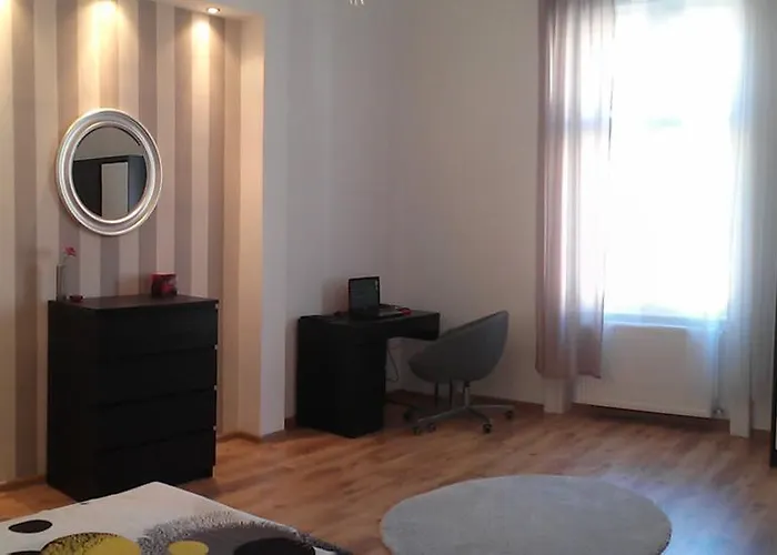 Downtown Rising Sun 104 Sq.m Budapest