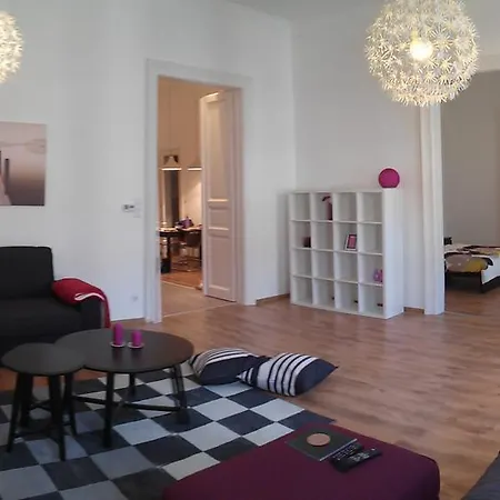 Downtown Rising Sun 104 Sq.m Budapest